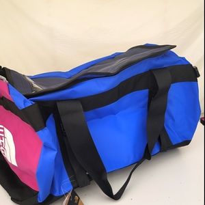 The North Face Golden State Medium duffle bag
